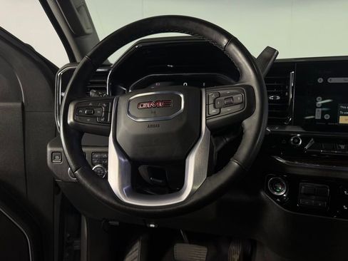 Used 2025 GMC Sierra 3500 SLE w/ SLE Convenience Package image 35