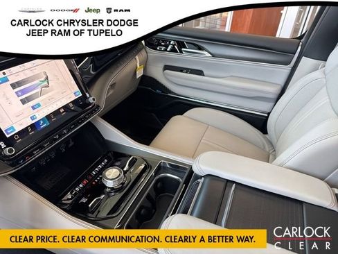 New 2026 Jeep Grand Wagoneer Summit image 23