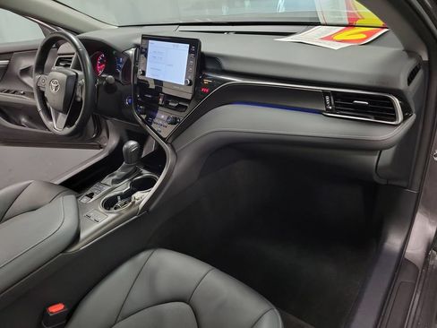 Used 2024 Toyota Camry XSE w/ Cold Weather Package FWD image 27