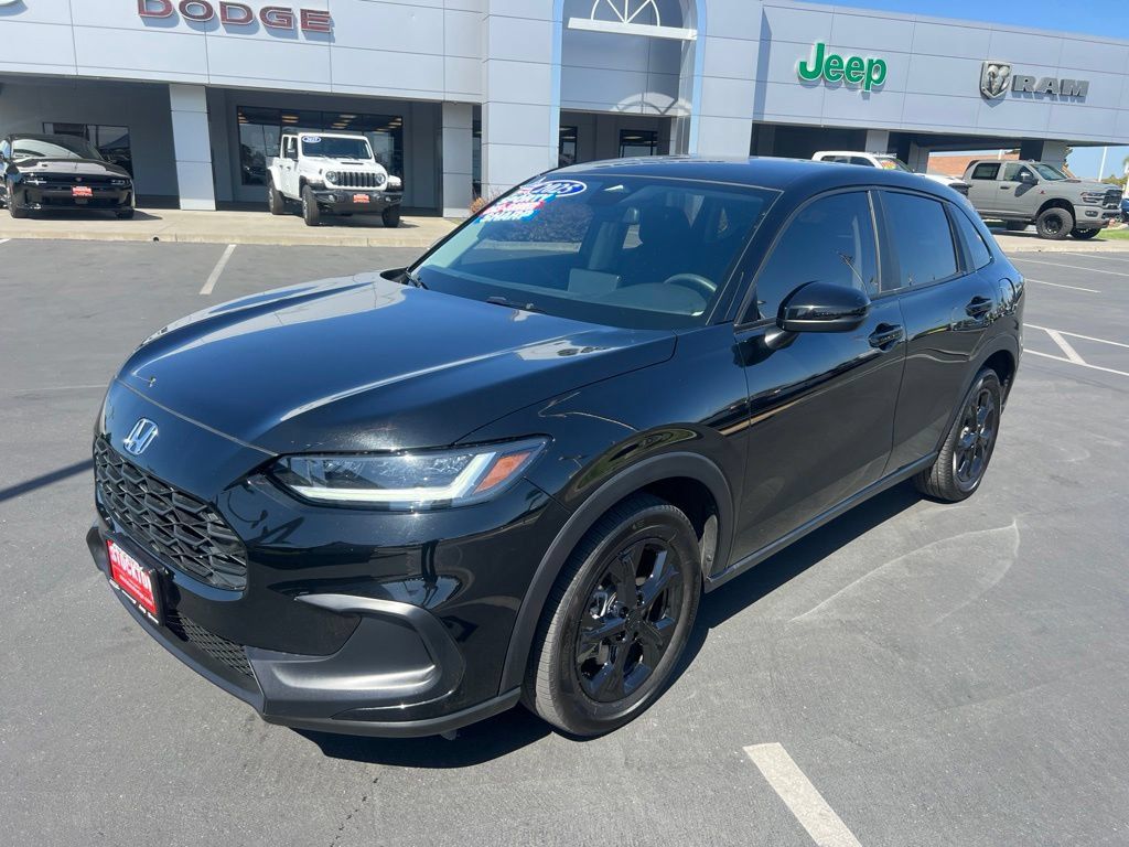 Used 2025 Honda HR-V LX image 4