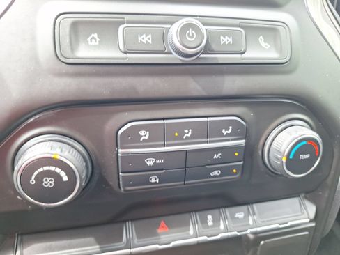 Used 2020 Chevrolet Silverado 1500 Custom w/ Infotainment Package RWD image 25