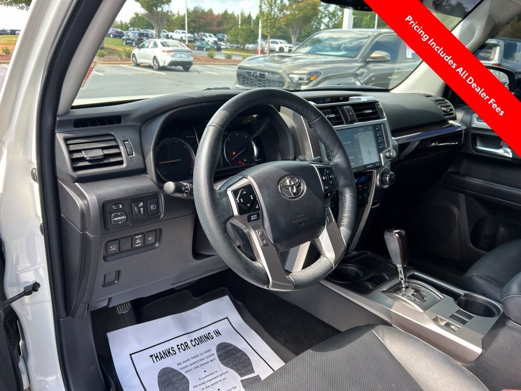 Used 2023 Toyota 4Runner Limited RWD image 3