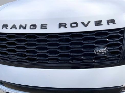 Used 2018 Land Rover Range Rover HSE AWD/4WD image 5