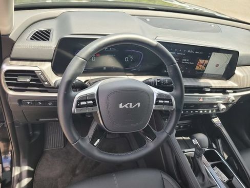 Used 2025 Kia Telluride EX AWD/4WD image 30