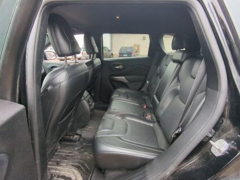 Used 2020 Jeep Cherokee High Altitude image 15