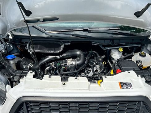 Used 2024 Ford Transit 250 148 High Roof RWD image 32