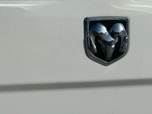 Used 2017 RAM 2500 Tradesman w/ Chrome Appearance Group image 15