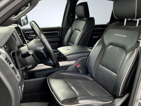 Used 2022 RAM 1500 Laramie w/ Sport Appearance Package image 15