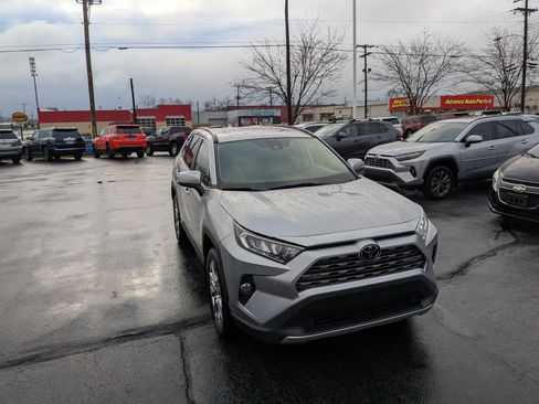 Used 2019 Toyota RAV4 Limited w/ All Weather Liner Package image 2
