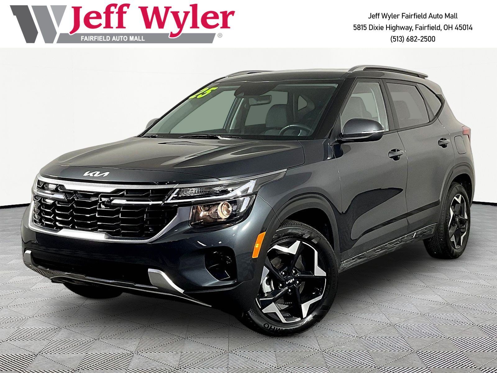 Certified 2025 Kia Seltos S FWD image 1