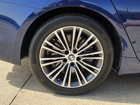 Used 2018 BMW 540i xDrive w/ Premium Package AWD/4WD image 19