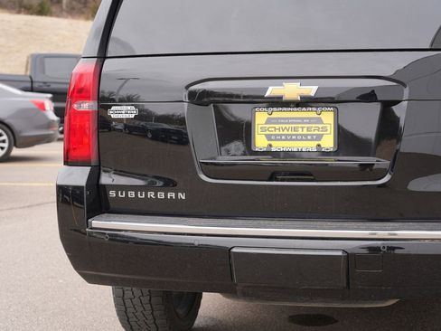 Used 2017 Chevrolet Suburban Premier AWD/4WD image 10