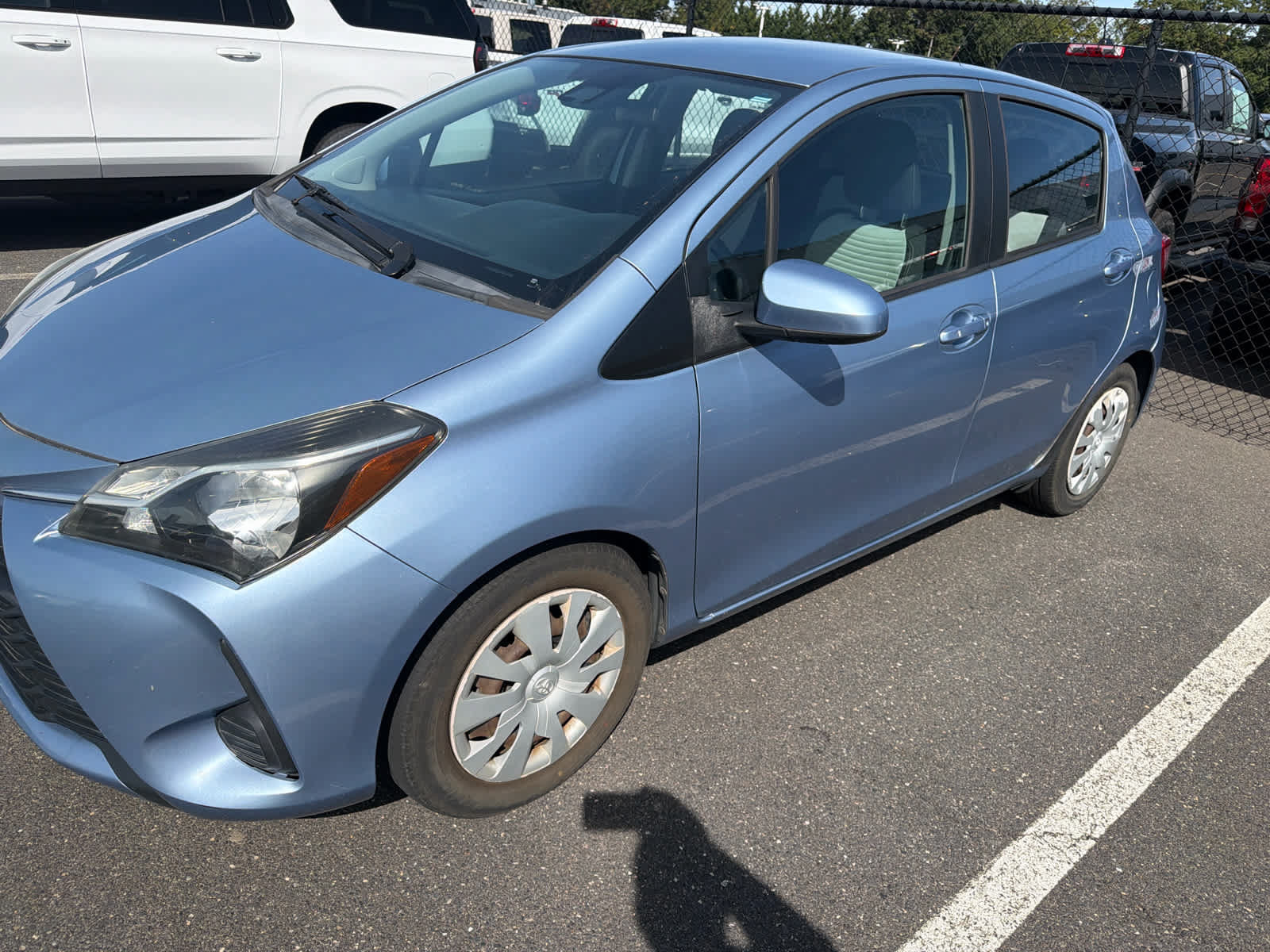 Used 2018 Toyota Yaris L FWD image 6