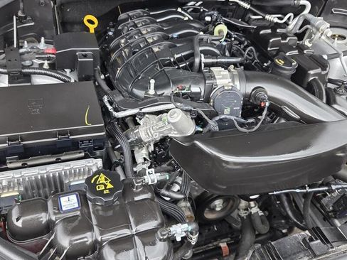 Used 2025 Dodge Durango GT AWD/4WD image 20