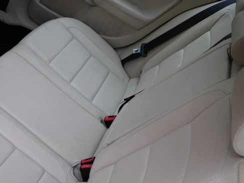 Used 2013 Volkswagen Jetta SE image 27