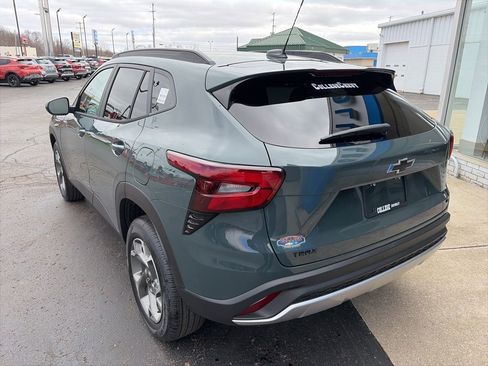 New 2026 Chevrolet Trax LT w/ Driver Confidence Package image 10