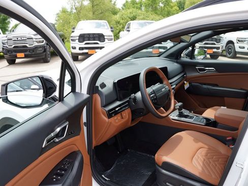 New 2026 Kia Sportage X-Line w/ X-Line Technology Package image 10