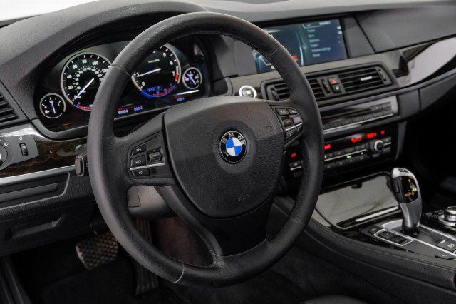 Used 2013 BMW 535i Sedan RWD image 14