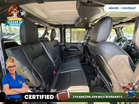 Used 2024 Jeep Wrangler High Altitude AWD/4WD image 24