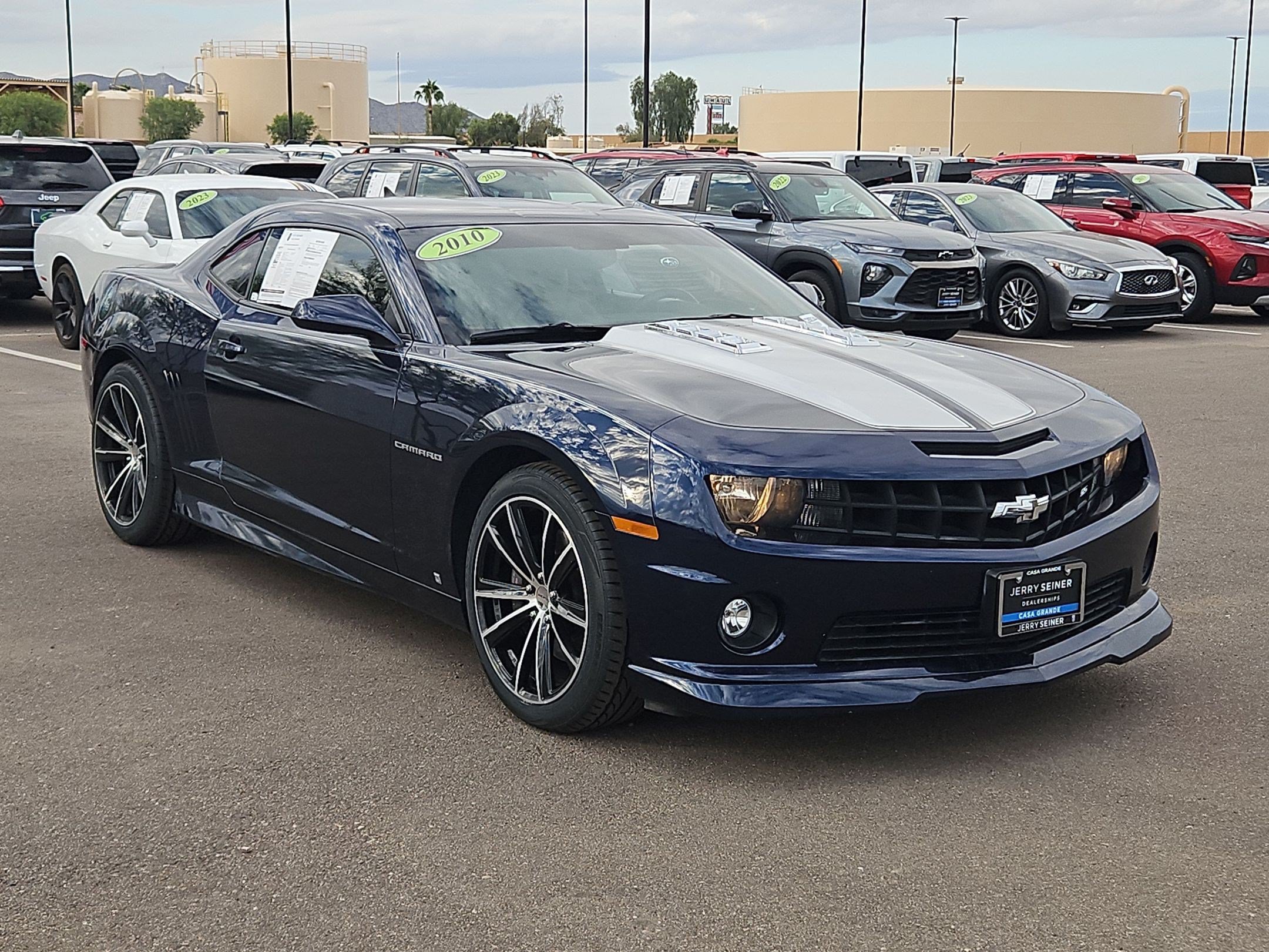 Used 2010 Chevrolet Camaro SS w/ LPO, Ground Effects Package RWD image 7