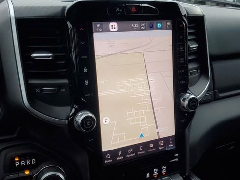 New 2026 RAM 1500 4x4 Crew Cab image 22