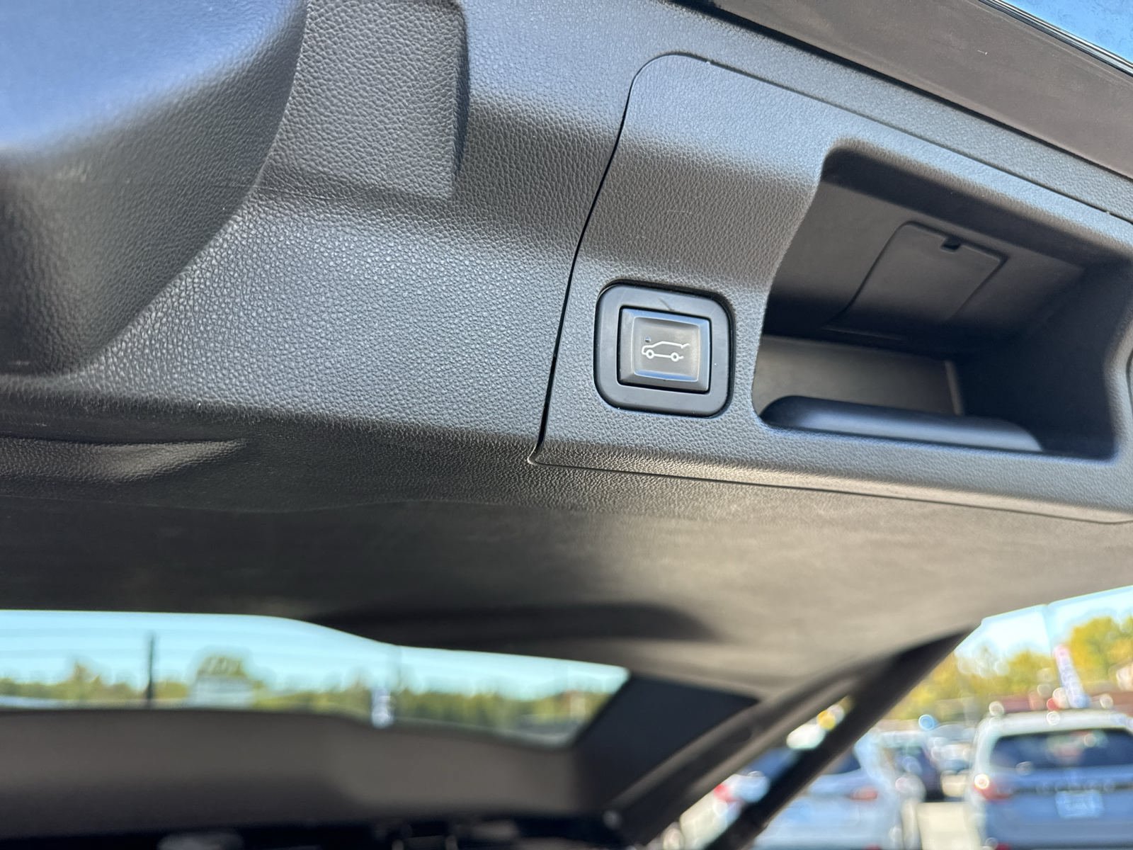 Used 2019 GMC Acadia Denali AWD/4WD image 30