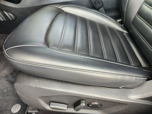 Used 2022 Ford Edge SEL image 20