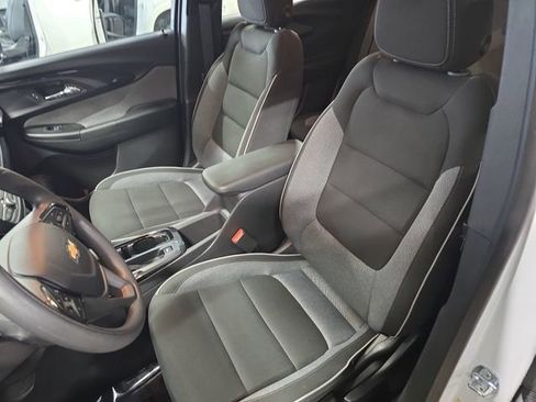 Used 2023 Chevrolet TrailBlazer LS image 16