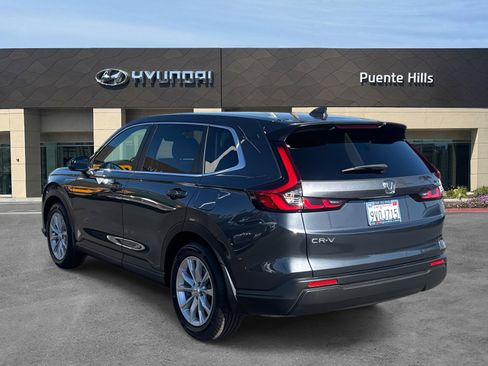 Used 2024 Honda CR-V EX image 4