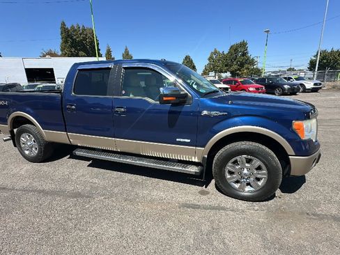 Used 2012 Ford F150 Lariat w/ Lariat Chrome Pkg image 2