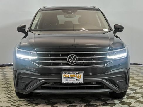 Certified 2023 Volkswagen Tiguan SE AWD/4WD image 4