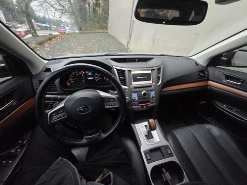 Used 2013 Subaru Outback 2.5i Limited image 13