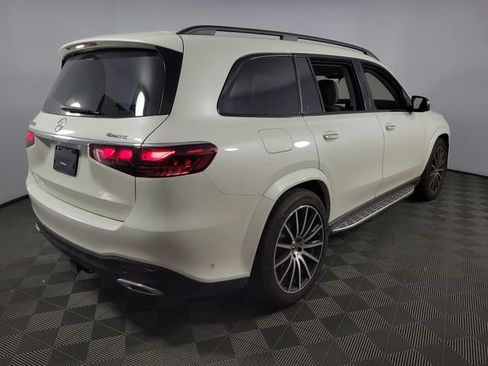 Used 2024 Mercedes-Benz GLS 450 4MATIC image 8