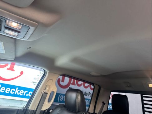 Used 2018 RAM 1500 Laramie image 33