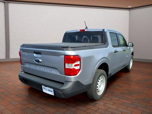 Used 2022 Ford Maverick XL image 8