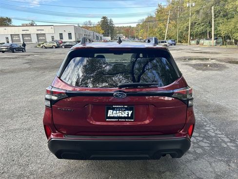Certified 2025 Subaru Forester Premium image 26