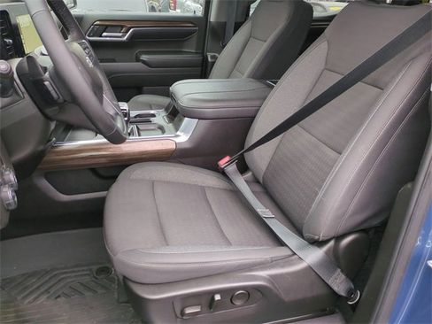 Certified 2024 Chevrolet Silverado 1500 RST image 19