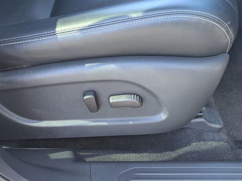Used 2023 Nissan Murano SV AWD/4WD image 36