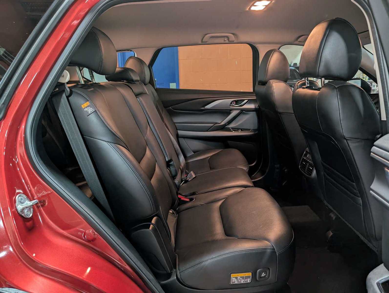 Used 2021 MAZDA CX-9 Touring AWD/4WD image 12