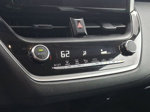 Certified 2024 Toyota Corolla LE FWD image 17