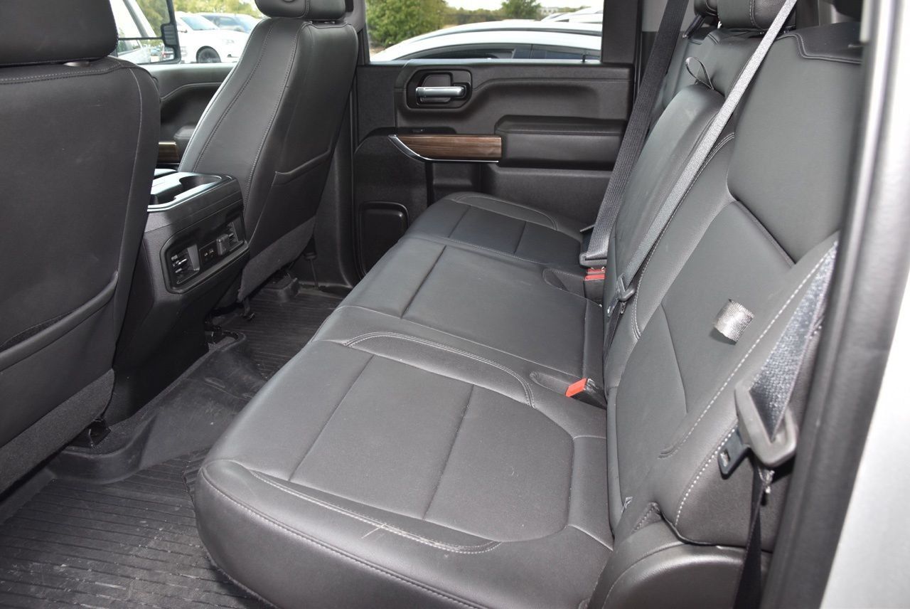 Used 2022 Chevrolet Silverado 2500 LT w/ Convenience Package AWD/4WD image 11