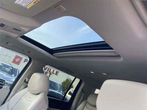 Used 2020 Cadillac Escalade ESV Luxury image 53