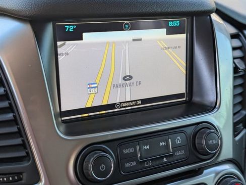 Used 2019 Chevrolet Tahoe Premier AWD/4WD image 28