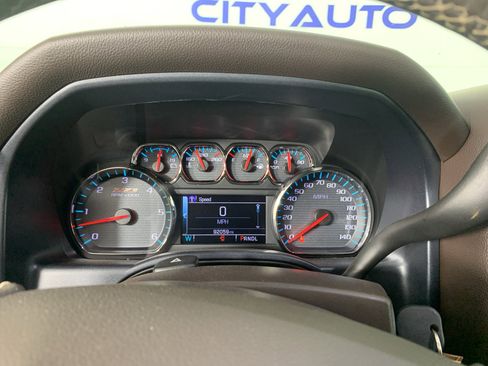 Used 2018 Chevrolet Silverado 1500 LT w/ All Star Edition image 22