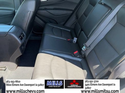 Used 2021 Chevrolet Equinox Premier AWD/4WD image 23