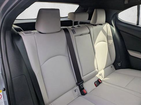 Used 2019 Lexus UX 250h image 20