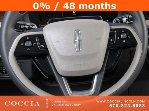 New 2026 Lincoln Corsair Reserve AWD/4WD image 12