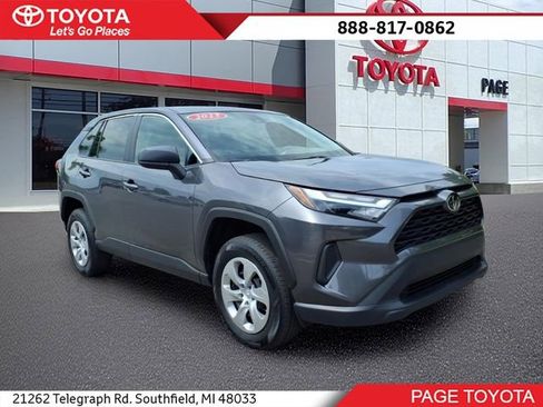 Certified 2023 Toyota RAV4 LE FWD image 1
