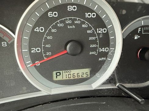 Used 2010 Subaru Impreza 2.5i image 16