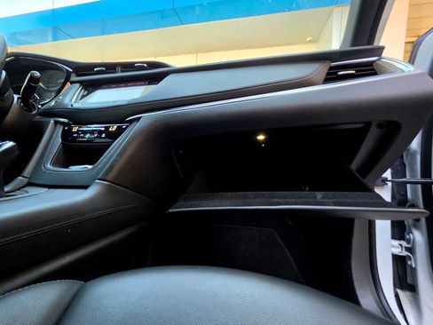Used 2022 Cadillac XT5 Luxury FWD image 55
